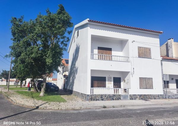 Quarto para alugar Samora Correia Porto Alto