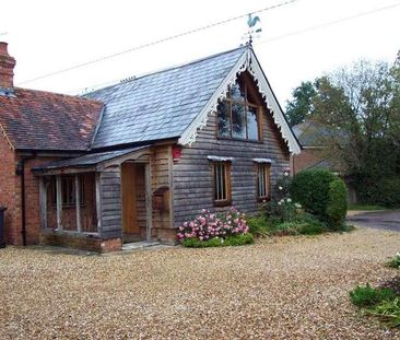 Rose Farm Barn, Gazing Lane, West Wellow, Romsey, Hampshire, SO51 - Photo 5