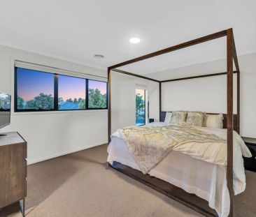 East-Facing Elegant Family Living – Walk to Train Station & Shoppin... - Photo 6