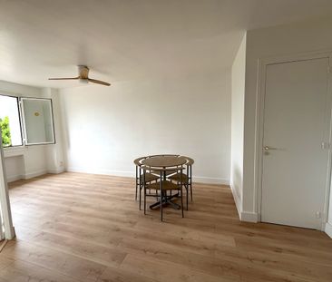 Location Appartement 3 pièces 45m² - Photo 2