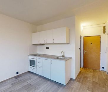 Pronájem bytu 1+1 35 m2 - Fotografie 2