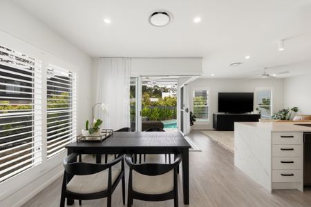 1 Cycad Lane, Forest Glen QLD 4556 - House For Rent | Domain - Photo 2