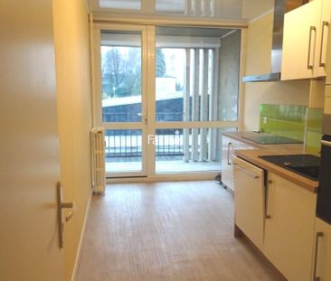 Location Appartement 4 pièces 69m² ST LO 50000 - Photo 3