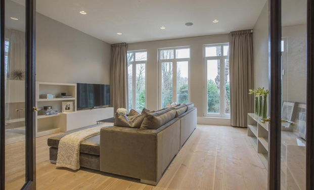 4 bedroom apartment to rent - Photo 1