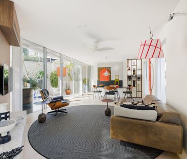 74 Burton Street, Darlinghurst NSW 2010 - House For Rent | Domain - Photo 2