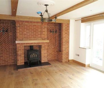 East Bridge Close, Tilford, Surrey, GU10 - Photo 1