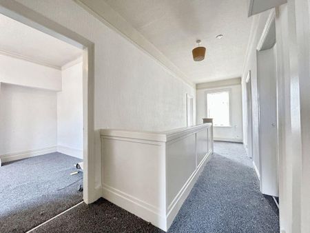 West View, Horden, Peterlee, Durham, SR8 4DS - Photo 2