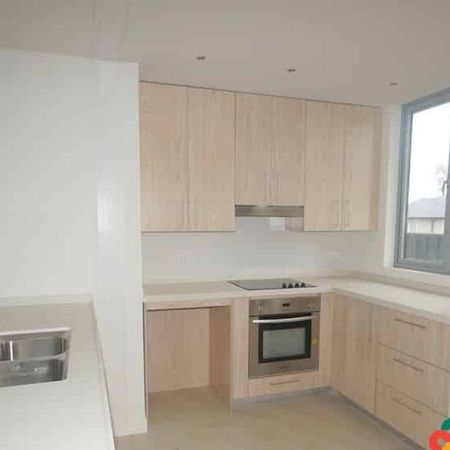 Fabulous on Friel! - Photo 3