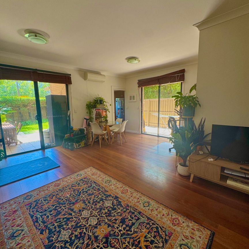 Bondi Beach - Photo 1