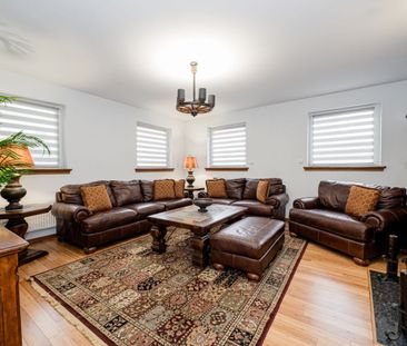 Mieszkanie z niezależnym wejściem, 2 mc postojowe 62 m² - Фото 1