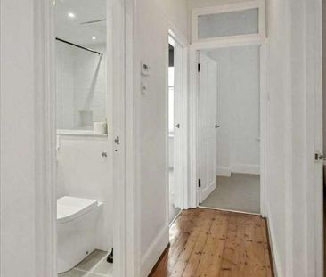 Chiswick High Road, Chiswick, Chiswick, W4 - Photo 1