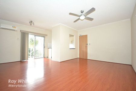 Right on the border of Parramatta CBD! - Photo 4