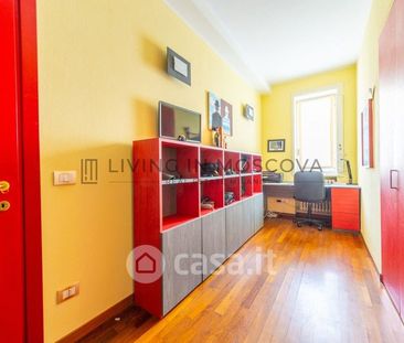 Trilocale in Affitto in Via Leon Battista Alberti 12 a Milano - Foto 4