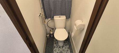 Dlouhodobý pronájem bytu 2+1 s bal­konem, Mariánské Lázně – Libušina ul. - Photo 5
