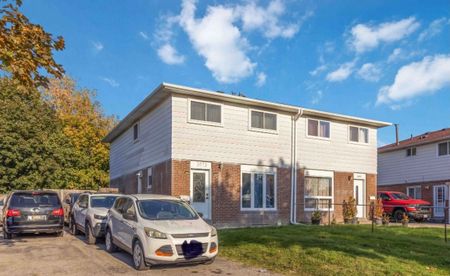 For Lease - 3073 Ireson Court Unit# Main Floor, Mississauga, Ontario - Photo 2