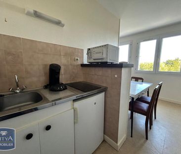 Location Appartement 1 pièce 23m² NIORT 79000 - Photo 1