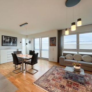 Moderne 3-Zimmer-Wohnung mit Aufzug, Fußbodenheizung & hellem Wohnbereich - Foto 1