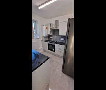 Room in a Shared Flat, Meyrick House, E14 - Photo 6