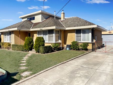 5 Park Street East, Redan - Photo 4