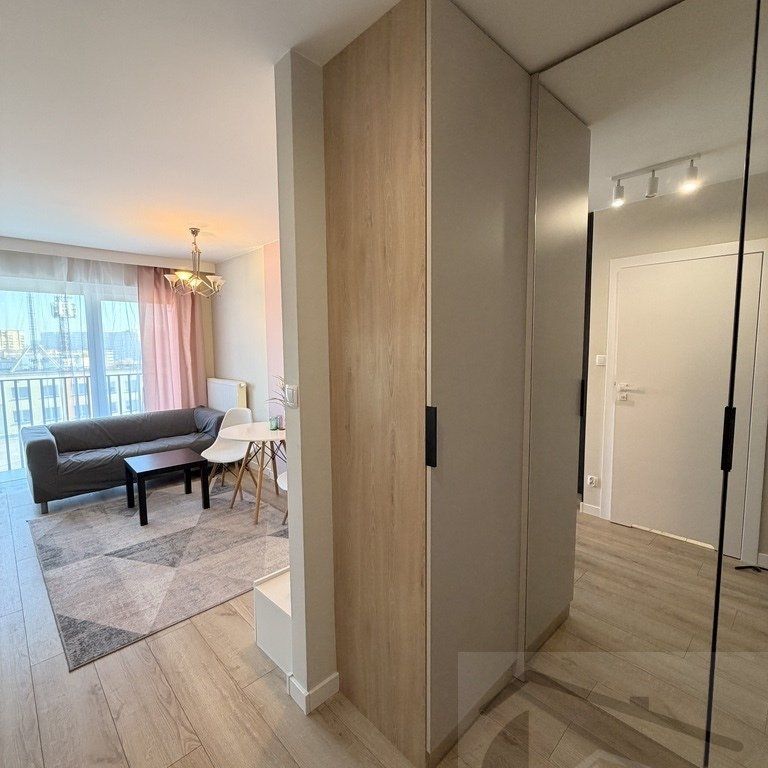 Nowoczesne 2-pokojowe mieszkanie z balkonem - Фото 1