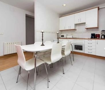 Calle de Embajadores, Madrid, Community of Madrid 28012 - Photo 1