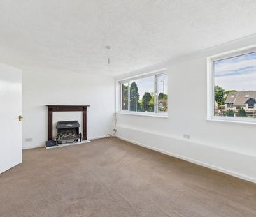 3 bedroom apartment to rent - Photo 4