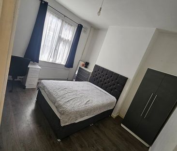 Room in a Shared House, Filbert Street East, LE2 - Photo 6
