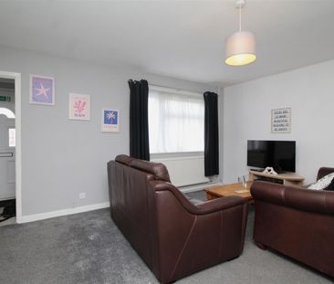 Viking Court, Stanground, Peterborough - Photo 1