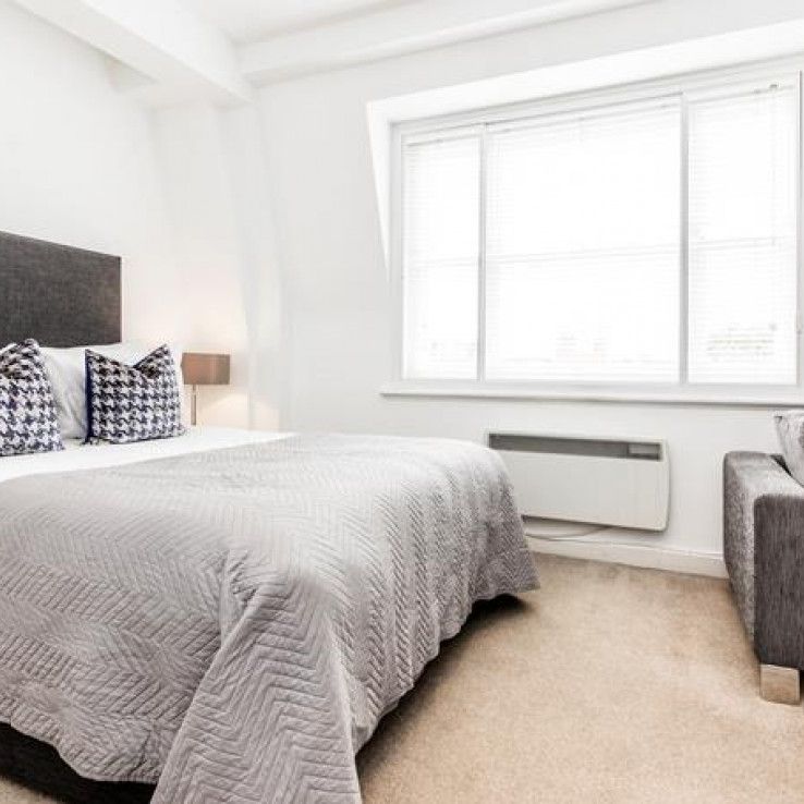 Hill Street, Mayfair, W1J, London - Photo 1