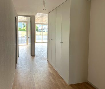 Moderne 4.5-Zimmer-Wohnung in neuem Terrassenhaus - Photo 6