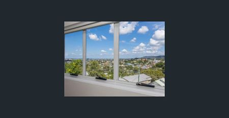 Mountain Views Neighbouring the City! - Photo 4