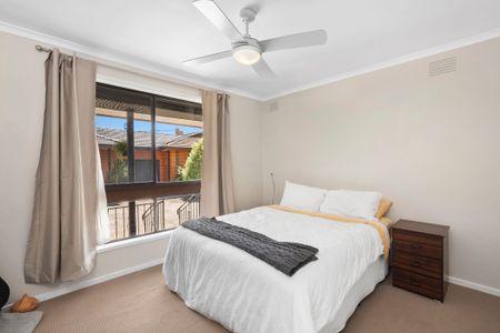 Low-Maintenance Living With A Garden Courtyard - Photo 2