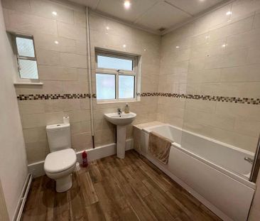 3 bedroom bungalow to rent - Photo 3