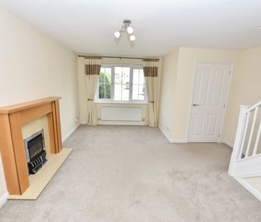 8 Kingfisher Road, AB51 6AH, Inverurie - Photo 2