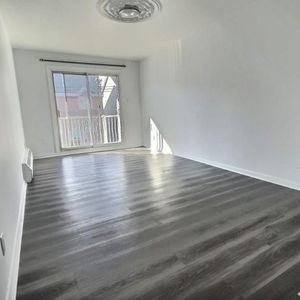 2 CH - 1 SDB - Montreal - $1,500 /mo - Photo 3