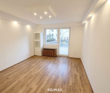 Renovierte großzügige 2 Zimmer Loggia Wohnung mit KFZ Abstellplatz ... - Photo 4