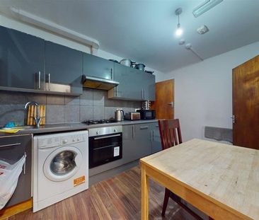 1 bedroom flat to rent - Photo 6