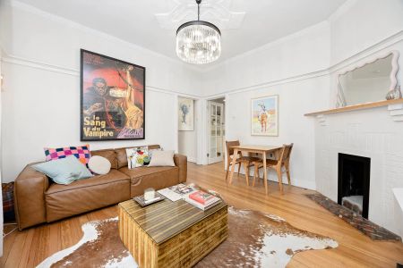 RENOVATED ART DECO - Photo 2