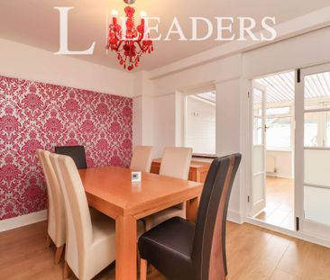 3 bedroom house to rent Shelley Road, Bognor Regis, PO21 - Photo 2