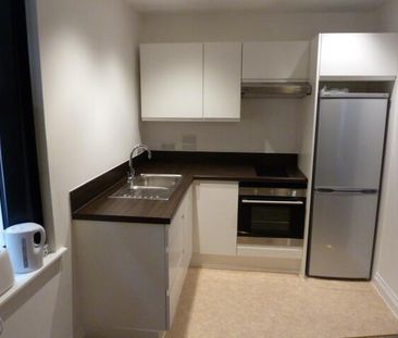 Studio to rent - Photo 5