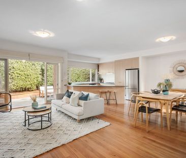 25 Arawatta Street, Carnegie VIC 3163 - House For Rent | Domain - Photo 1