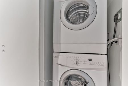 One Eleven Condos and Lofts , #701 - Photo 4