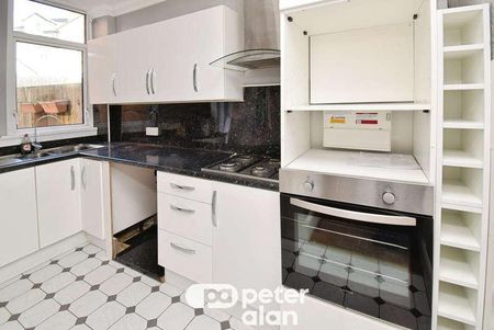 Dewsland Park Road, Newport, NP20 - Photo 3