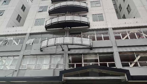 TIDY INNER CITY APARTMENT: - Photo 1