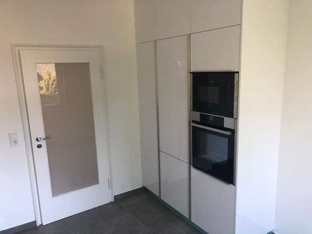 Bremen - großzügige 4-5-Zimmerwohnung mit Süd-Loggia in Bestalge von Schwachhausen - Radio Bremen - Photo 5