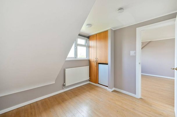 1 bedroom flat to rent - Photo 1