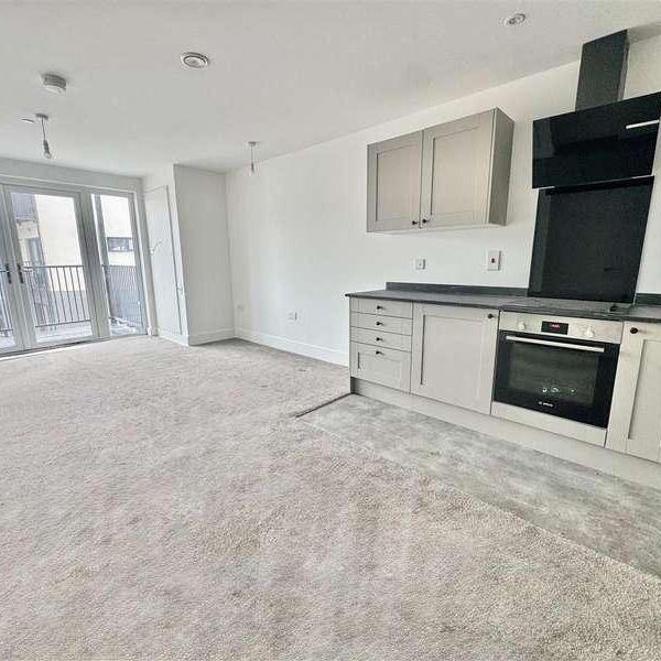 Martin Court, Hastings - Photo 1