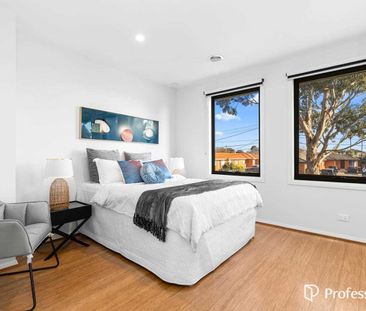 1/30 Browning Avenue, Clayton South VIC 3169 - Photo 1