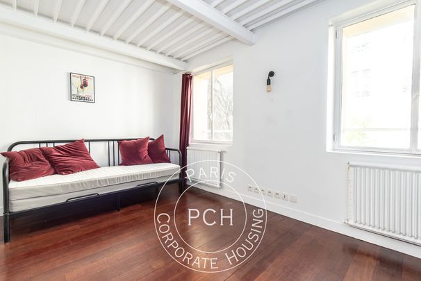 Rue Margueritte Rochechouart, - Photo 1