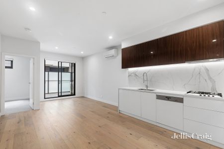 4/200 Reynolds Road, Doncaster East - Photo 4